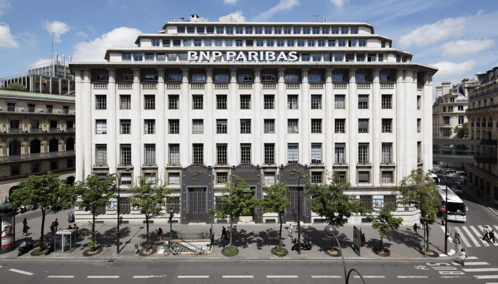 BNP Paribas et Société Générale : WhatsApp, l'envoyé indésirable