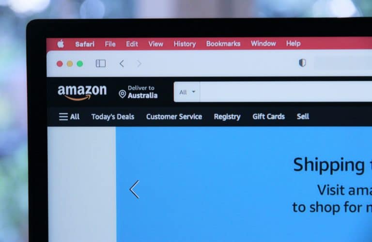 Amazon teste l'IA pour résumer les avis produits